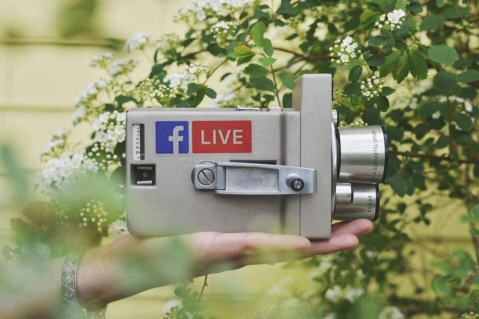 Social Media Camera - EWR Digital