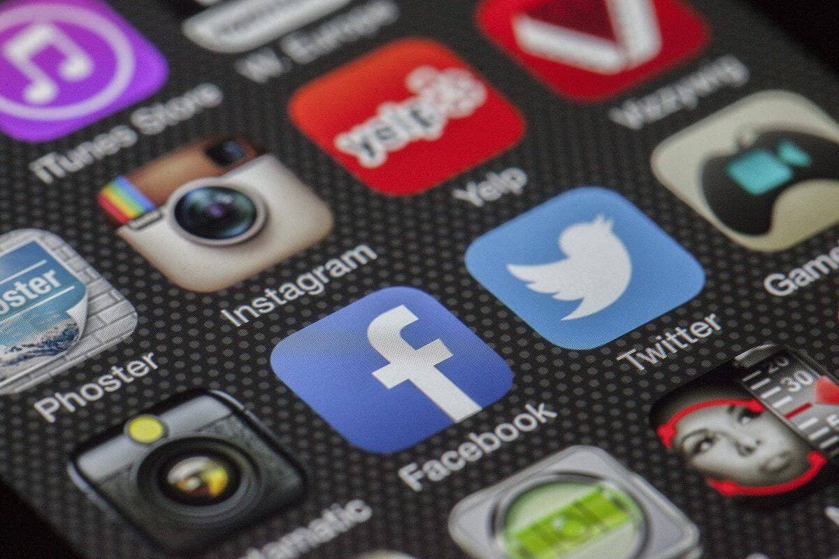 Facebook Smartphone